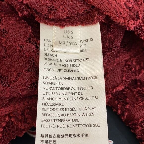 FREE PEOPLE MOCK NECK SHEER LACE BLOUSE WINE - Picture 8 of 8